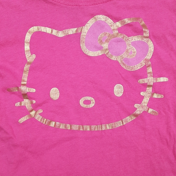 💕3 for 25💕pink hello kitty graphic tee - Picture 2 of 4